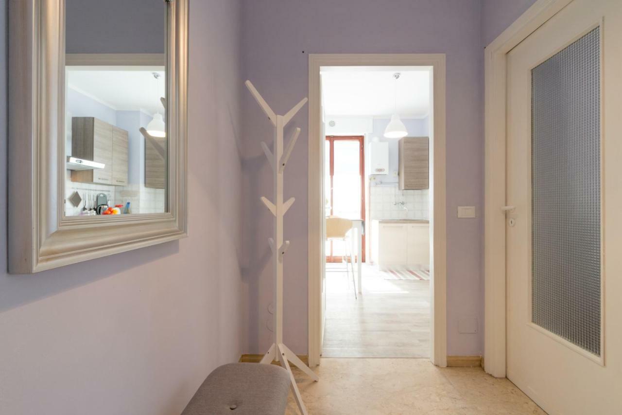 Bilocale Centro Biella Apartment Bagian luar foto