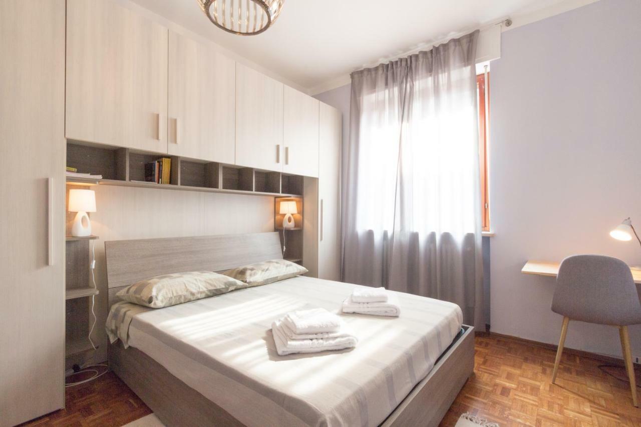Bilocale Centro Biella Apartment Bagian luar foto